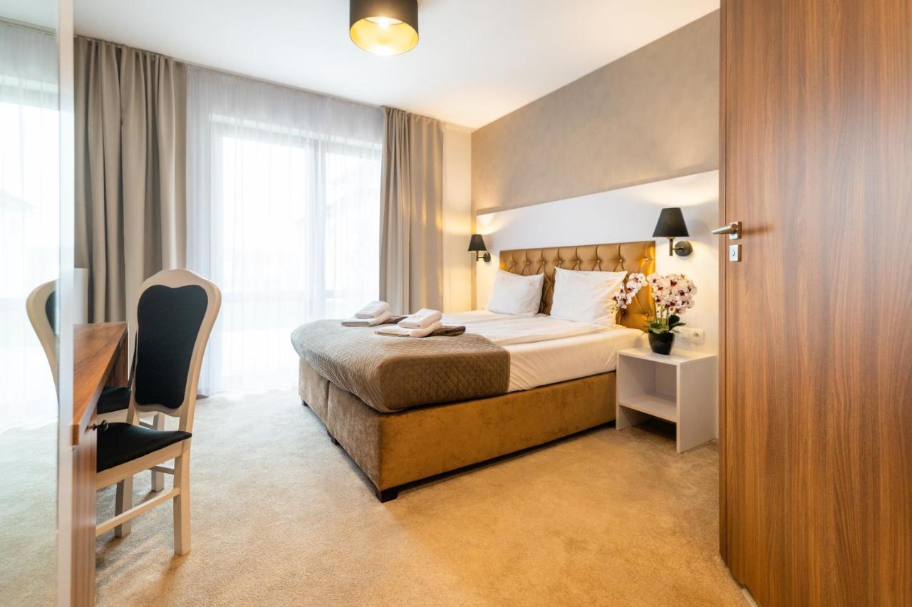 Promocje Amber Park Spa Нєхоже Екстер'єр фото