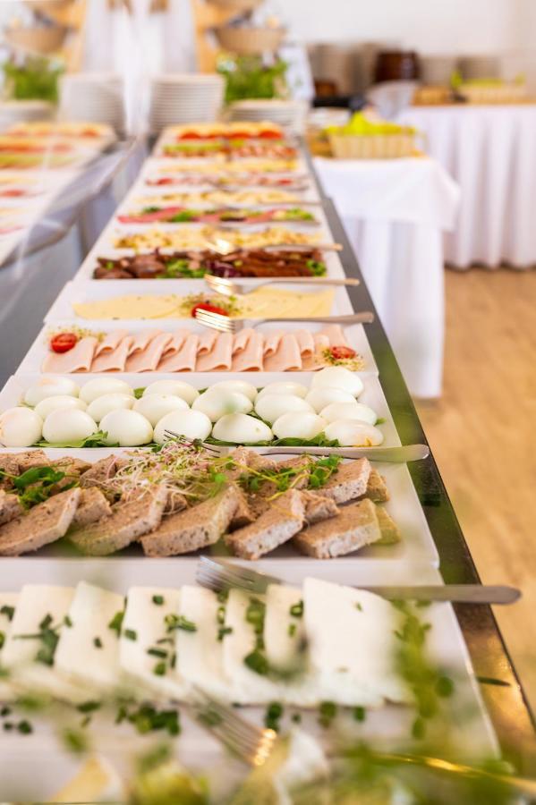 Promocje Amber Park Spa Нєхоже Екстер'єр фото