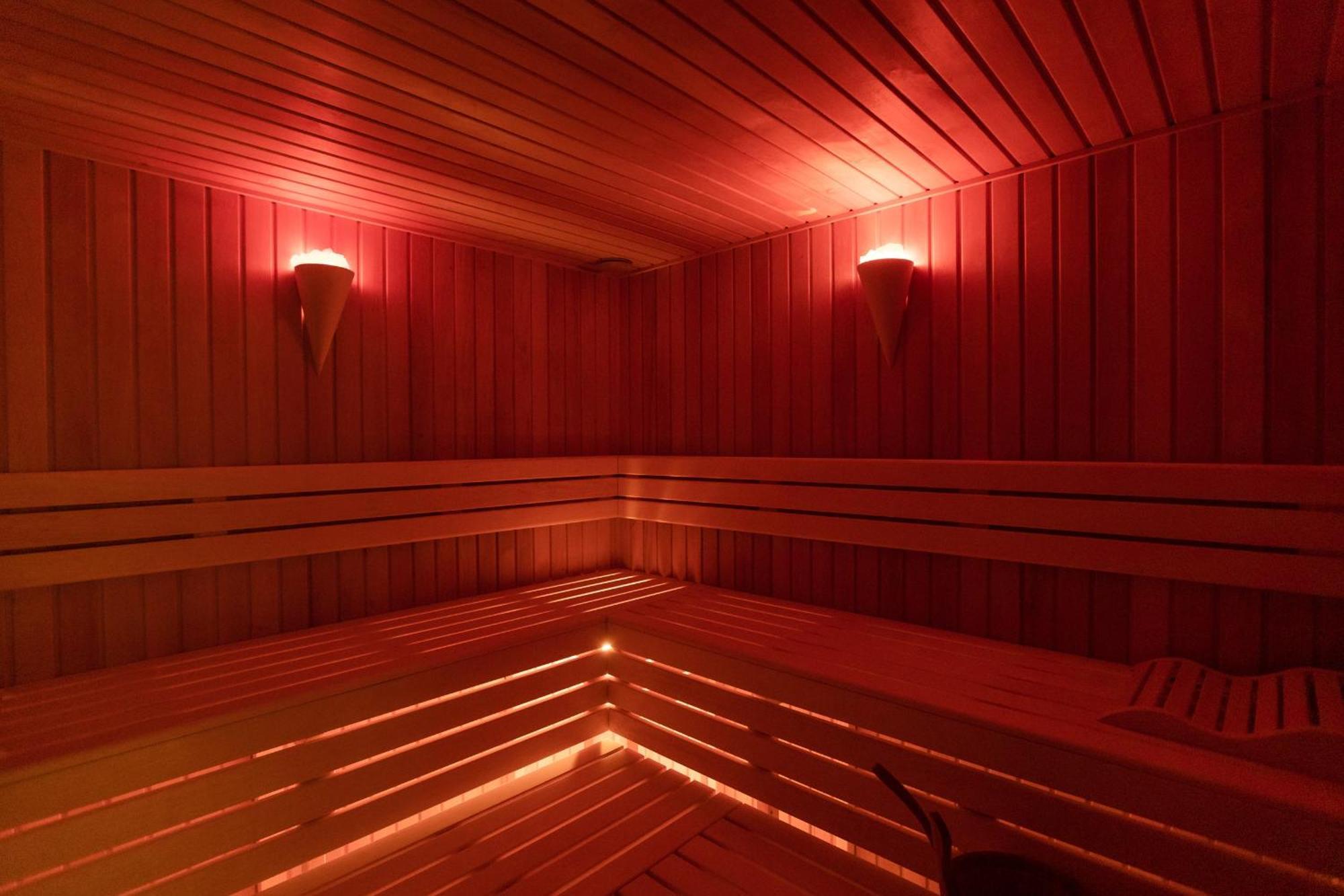 Promocje Amber Park Spa Нєхоже Екстер'єр фото